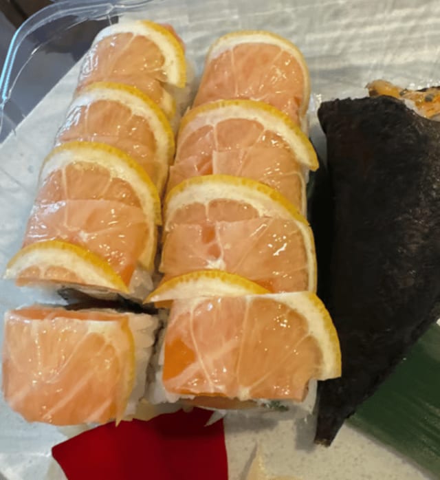Sexy Salmon Roll.