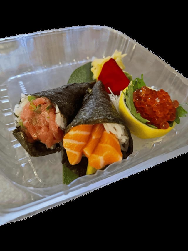 Ikura/Salmon Roe Sashimi.